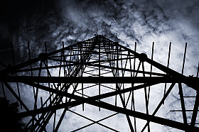 cell phone pinging.jpg